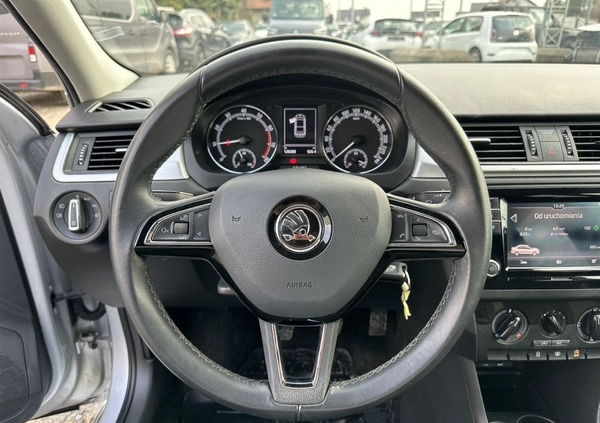Skoda RAPID cena 22500 przebieg: 126300, rok produkcji 2017 z Chojnice małe 172